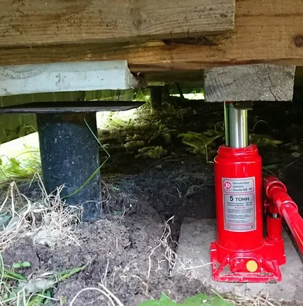 Фото №0 Аренда домкрата