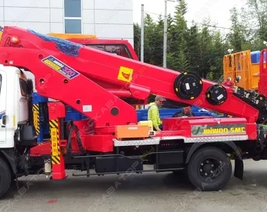 фото Аренда автовышки (автогидроподъемника) Jinwoo 320, Санкт-Петербург