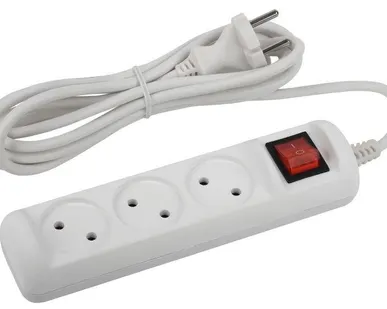 фото Удлинитель 3х3м без заземл. с выкл. 10А ПВС 2х1 U-3s-3m-2x1 ЭРА Б0044050