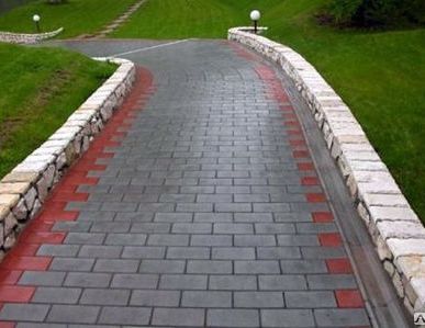фото Мощение тротуарной плиткой