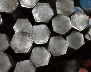 фото Шестигранник 51 мм ст 09г2с ГОСТ 2879