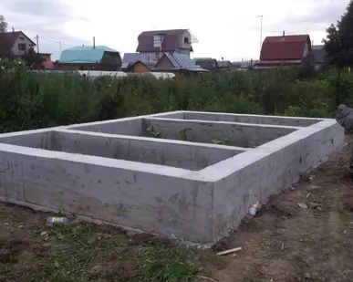 фото Фундамент железобетонный
