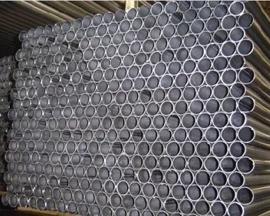 фото Труба крекинговая 219 мм х 10 15Х5М (Х5М) ГОСТ 550-75 Россия