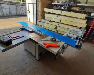 фото Форматно-раскроечный станок с углом наклона пилы SCL