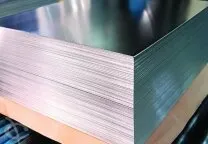 фото Лист оцинкованный 0,45 мм окрашенный мм RAL 6005 Зеленый мох