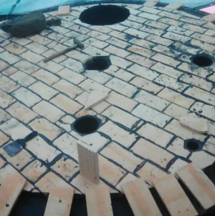 Фото №2 Футеровка ёмкостей, реакторов,  полов, башен  под кислоты