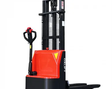 фото Самоходный Штабелер AX 1532 OXLIFT 3200 мм 1500 кг