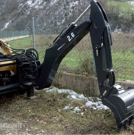 Фото №0 Навесной экскаватор Retro CANGINI BENNE