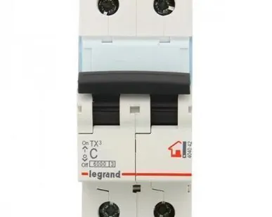 фото Выключатель автоматический 2п 32А С 6кА TX3 Legrand