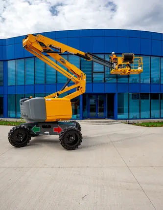 Фото №0 Подъемник самоходный коленчатый HAULOTTE HA16PX в аренду