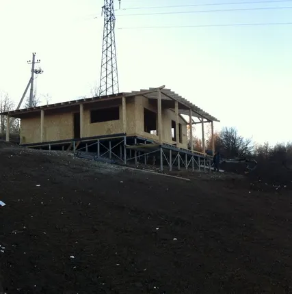 Фото №0 Фундамент из винтовых свай