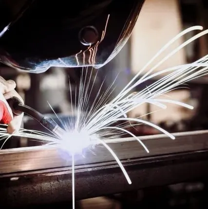 Фото №0 Сварка металла