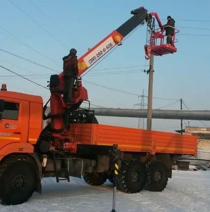 Фото №0 Аренда услуги авто вышки КаМаз (вездеход)