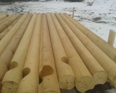 фото Бревно оцилиндрованное