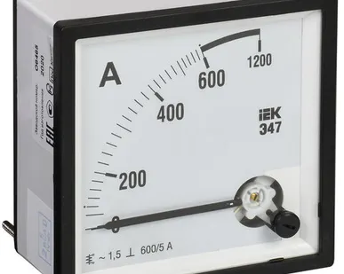 фото Амперметр Э47 600А класс точности 1,5 72*72мм IEK