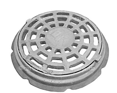 фото Люк чугунный