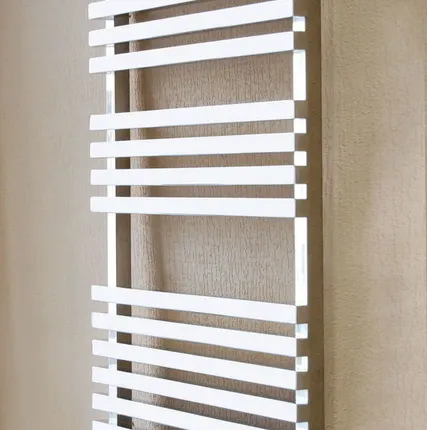 Фото №0 Полотенцесушители водяные Серия "CUBE"