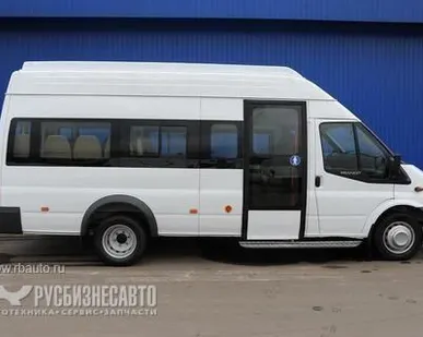 фото Ford Transit 25 мест с выносной дверью Revar на электроприводе