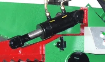 Фото №0 Гидравлический цилиндр на Аллигаторные ножницы Q43-1600