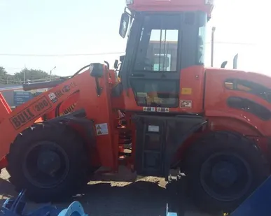 фото Погрузчик фронтальный одноковшовый Bull SL300
