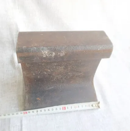 Фото №1 Наковальня из рельса. 20 см. СССР.