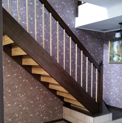 Фото №0 Лестницы из дерева