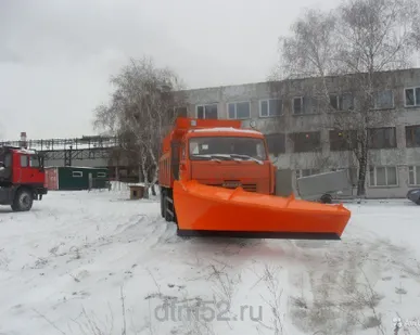фото Передний автомобильный скоростной снегоочиститель