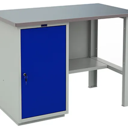 Фото №1 Верстак слесарный (столярный)