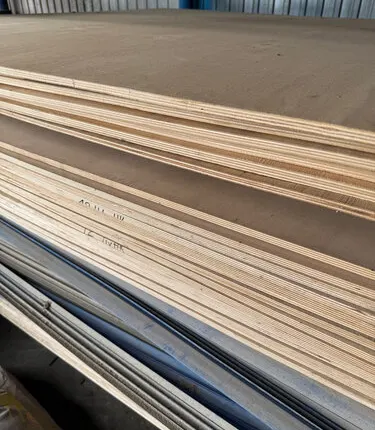 Фото №0 Фанера