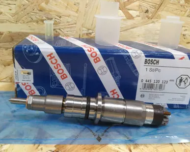 фото Топливные форсунки Bosch 0445120123 Common Rail, на КамАЗ, ПАЗ, НЕФАЗ