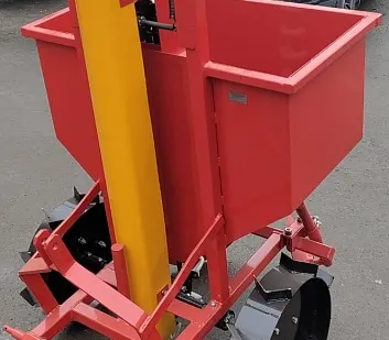 фото Картофелесажалка КСН-1 для мини-тракторов Беларус-132/112/152 (КСН1-00.000)