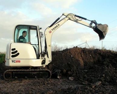 фото Мини-экскаватор Terex TC 25