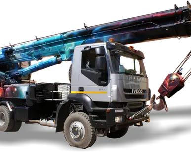 фото Автокран КС-65717 IVECO TRAKKER (6х6)