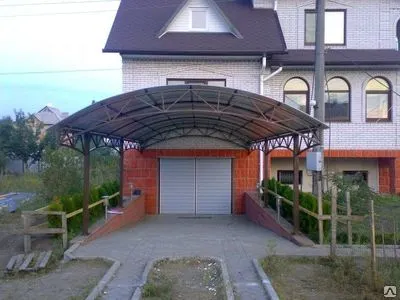 Фото №0 Навесы из поликарбоната.