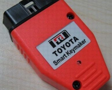 фото Toyota smart keymaker- программатор чип ключей и смарт ключей Toyota Lexus