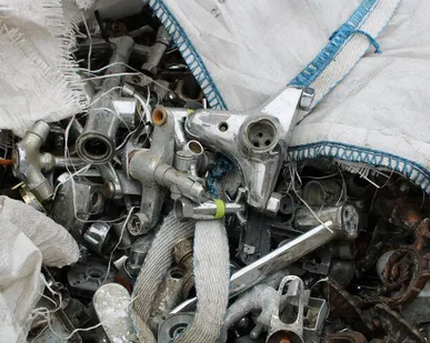 фото Приём цинка китайского MIX в Ломоносовском округе