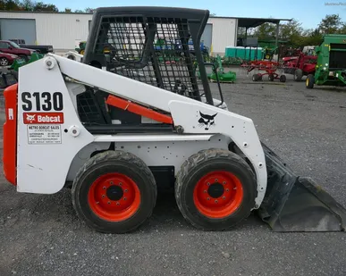 фото Аренда минипогрузчика BobCat S130