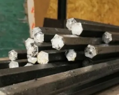 фото Шестигранник 24 мм ст 40Х ГОСТ 2879