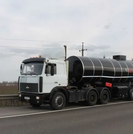 Фото №0 Аренда мазутовоза полуприцеп-цистерна Сеспель 964879 23 м3 для темных н/п