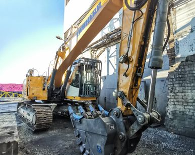 фото Liebherr R954 Ковш скальный V-2.5 м3