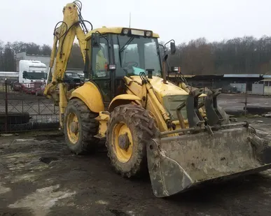 фото Аренда экскаватора-погрузчика New Holland LB115B-4PS