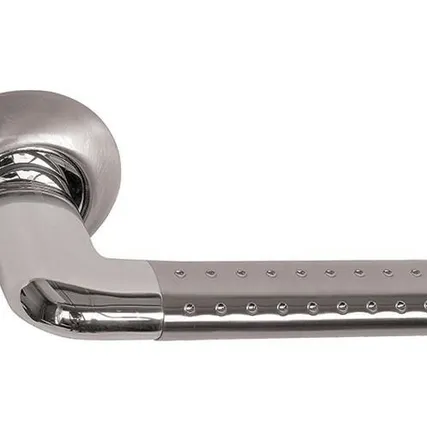 Фото №0 Ручка для межкомнатной двери ARCHIE S010 47 HHP Белый никель