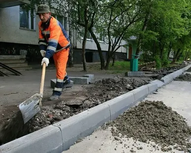 фото Установка бортового камня БР100.30.15