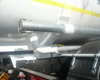 фото Подогрев цистерны и отсека от выхлопных газов шасси