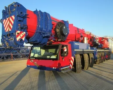 фото Самоходный кран LIEBHERR LTM 1500-8.1 (2012 г. в.)