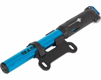 фото Насос ручной STG GP-87E, Schrader/Presta, шланг, алюминий, черный с синим (Насос ручной STG GP-87E, Schrader/Presta, шланг, алюминий, черный с синим)