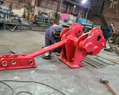 фото Кашер с цельной челюстью на экскаватор