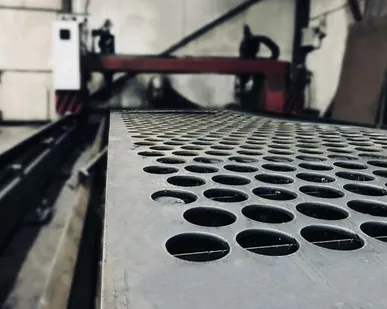 фото Плазменная резка металла толщиной от 1 до 80мм