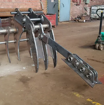 Фото №0 Работающий без смазки корчеватель для пней и деревьев