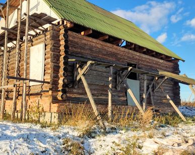 фото Продам устоявшийся сруб дома.